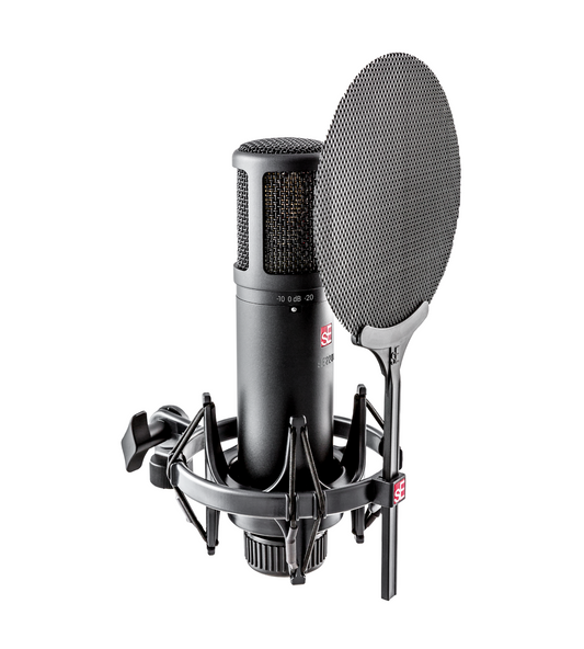 sE ELECTRONICS 2200 LARGE DIAPHRAGM MIC